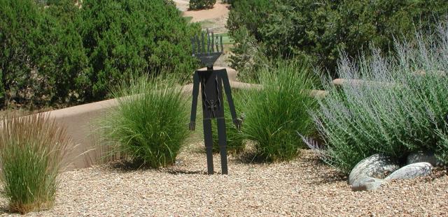 Xeric garden with Sculpture (c)2007 www.santafesunsilk.com